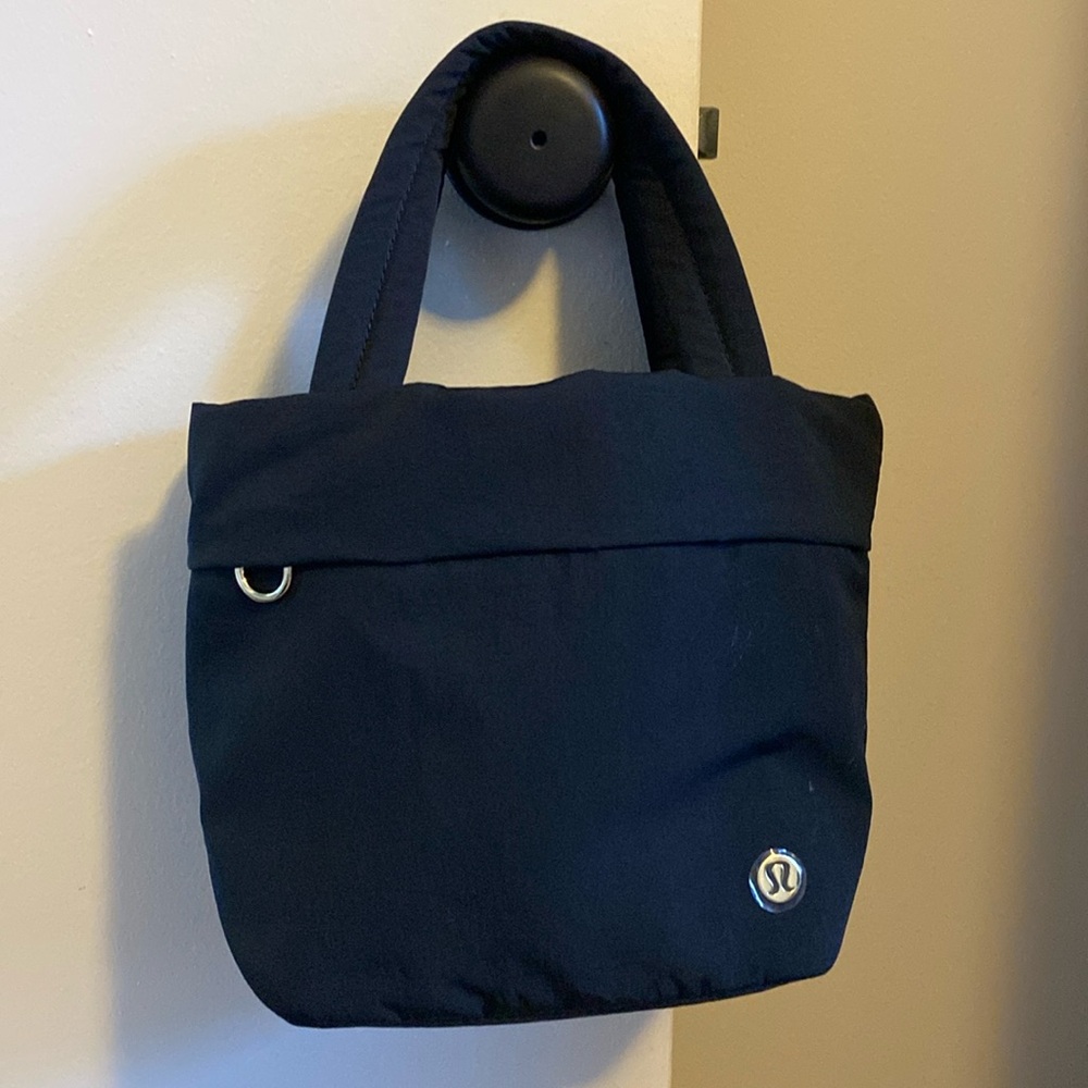 Lululemon crossbody bag